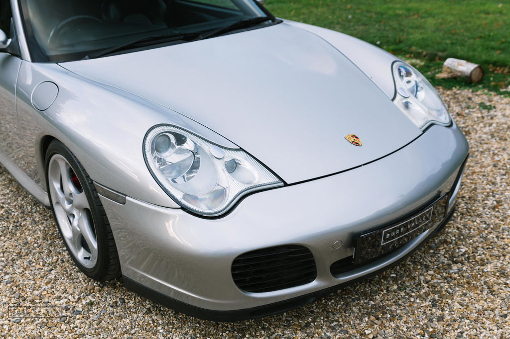 Porsche 911 Carrera 4S