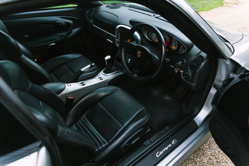 Porsche 911 Carrera 4S