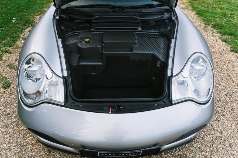 Porsche 911 Carrera 4S