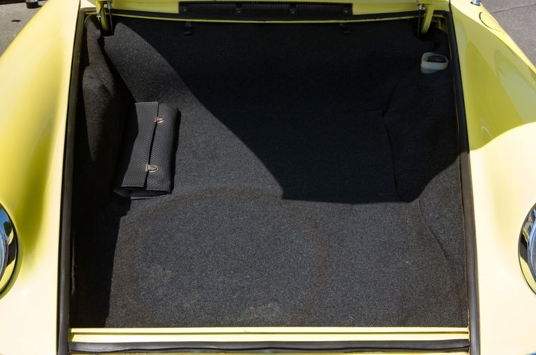 Porsche 911 S (F-Modell)