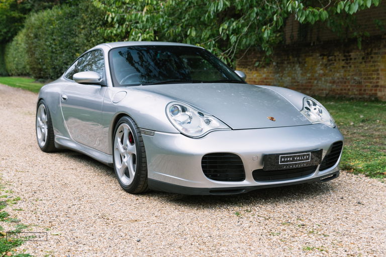 Porsche 911 Carrera 4S