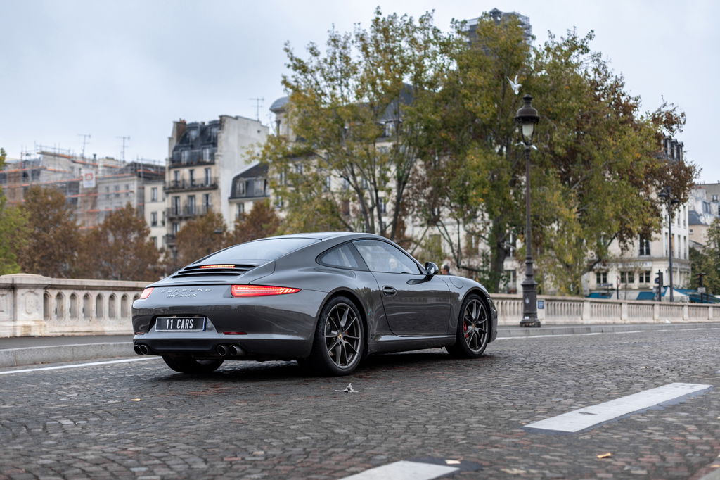 Porsche 911 Carrera S