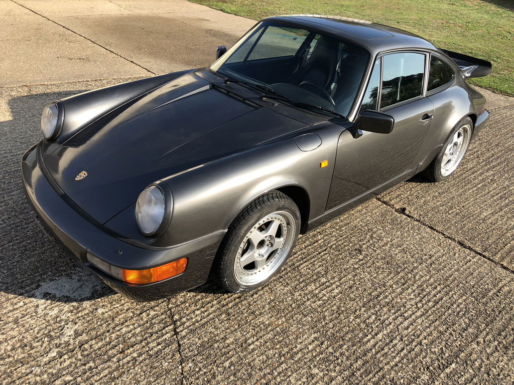 Porsche 911 Carrera 4