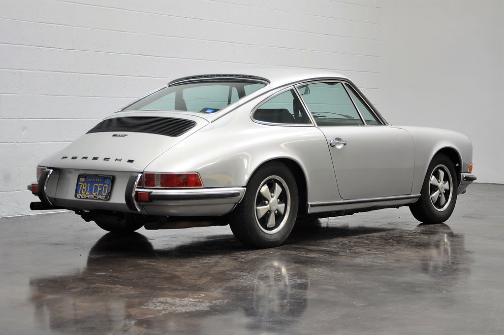 Porsche 911 T