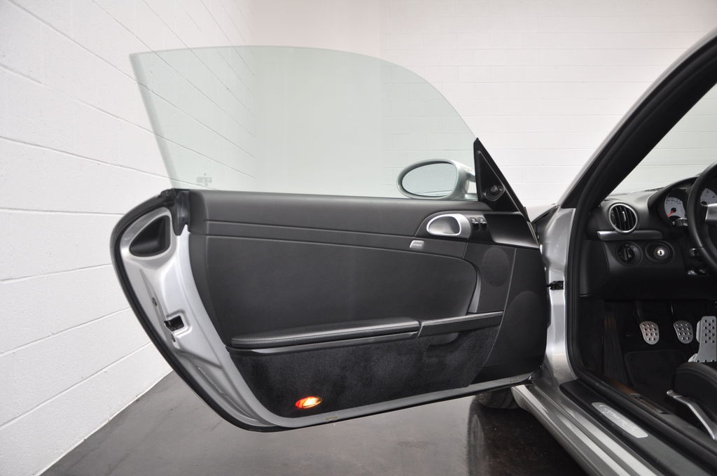 Porsche 987 Cayman S