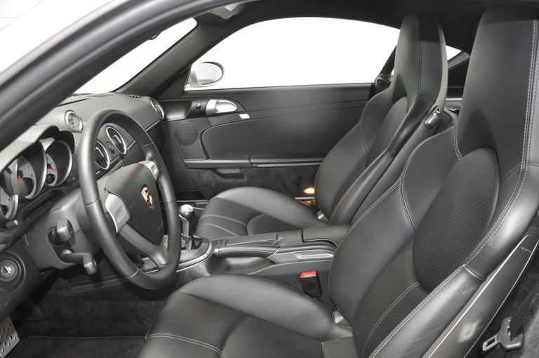 Porsche 987 Cayman S