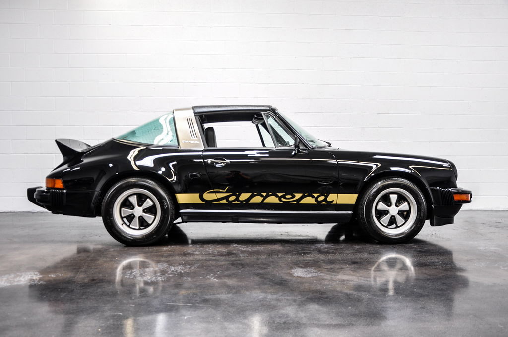 Porsche 911 Carrera (US)