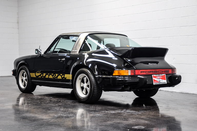 Porsche 911 Carrera (US)