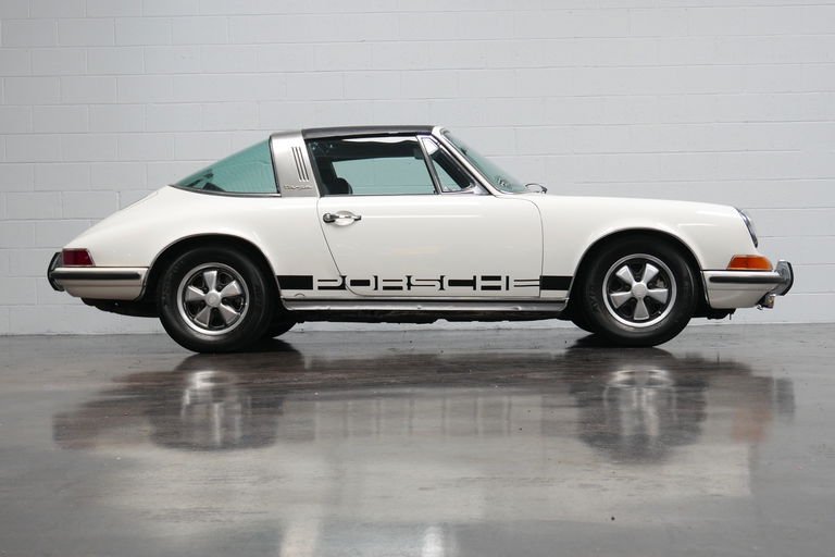 Porsche 911 E