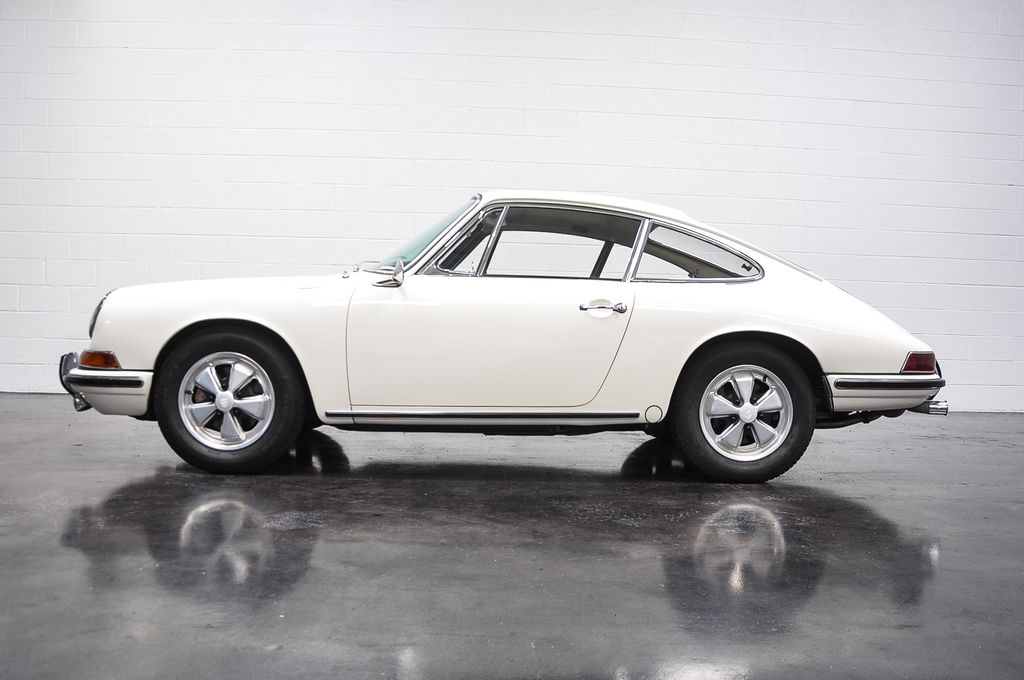 Porsche 911 S (F-Modell)