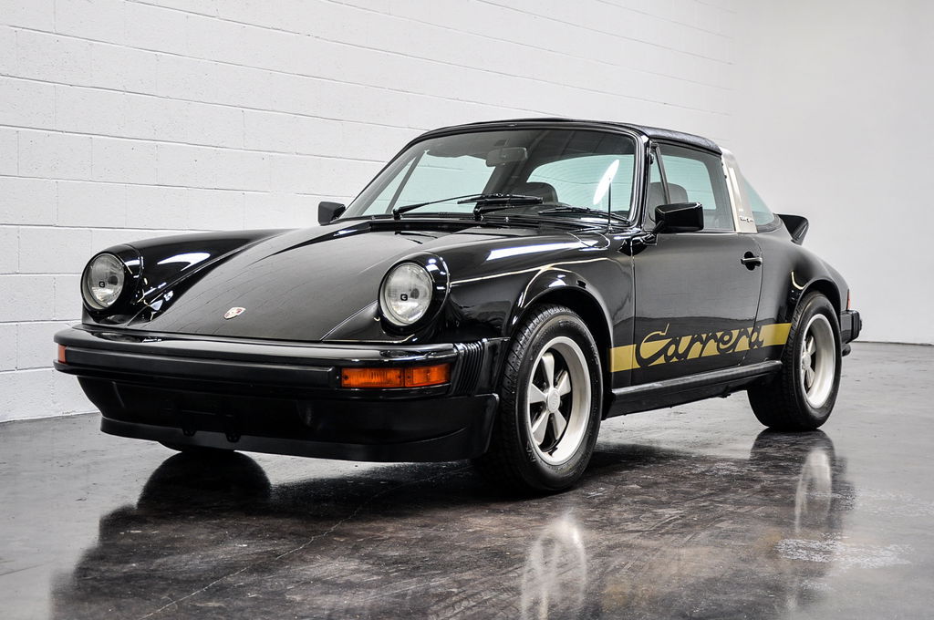Porsche 911 Carrera (US)