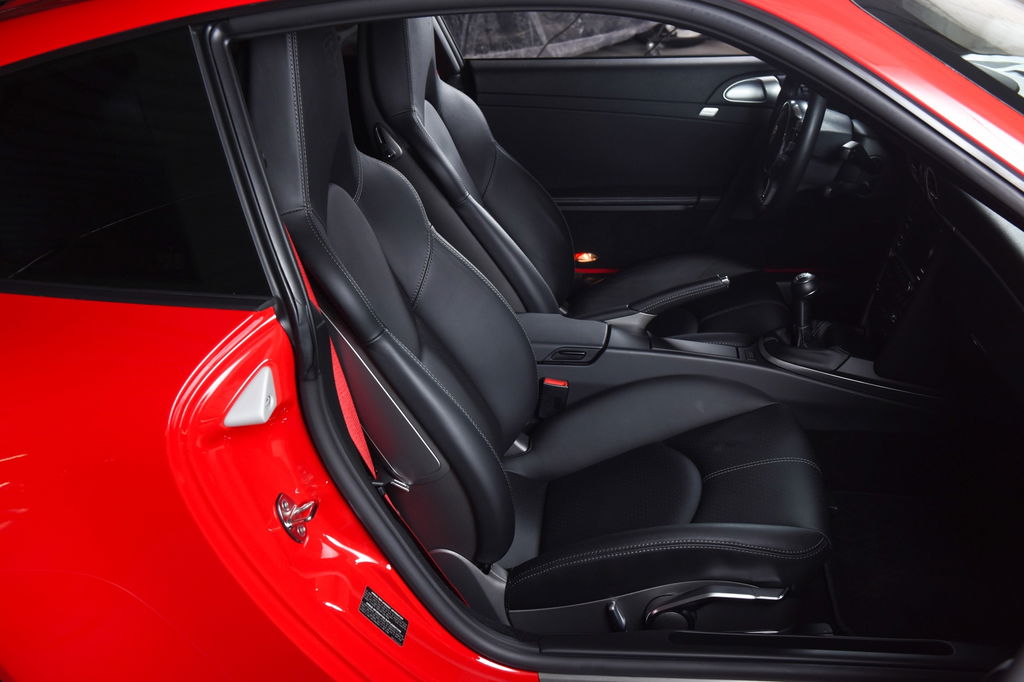 Porsche 997.2 Carrera GTS