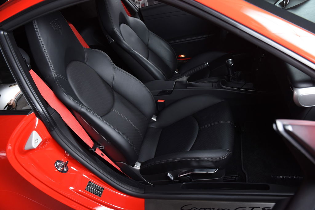 Porsche 997.2 Carrera GTS