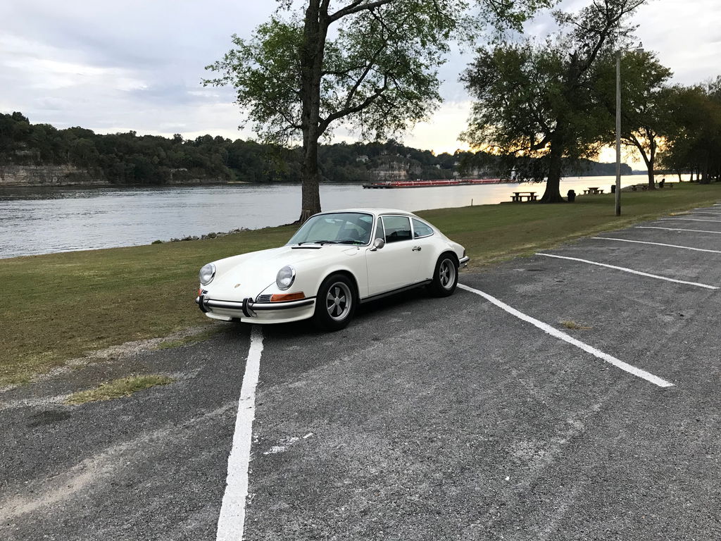 Porsche 911 E