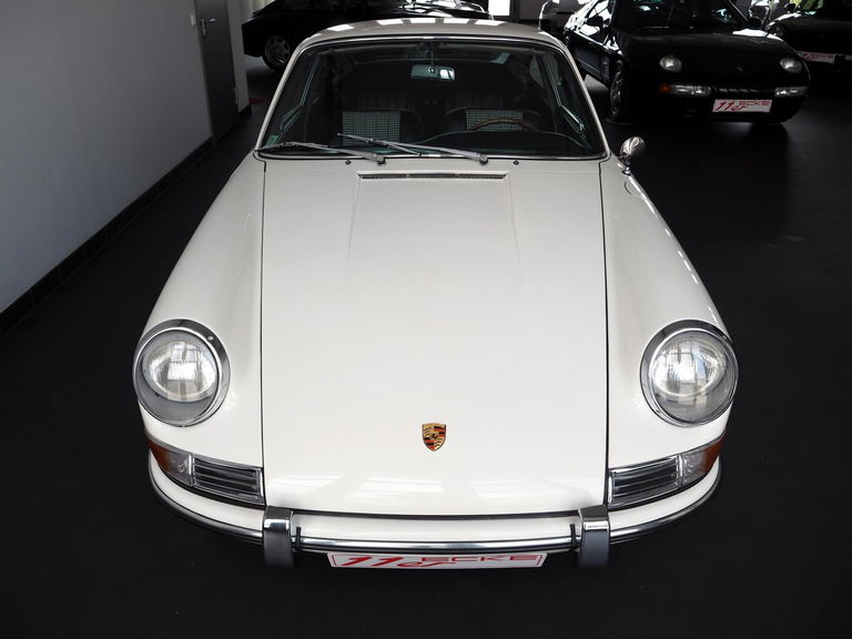 Porsche 911 SWB