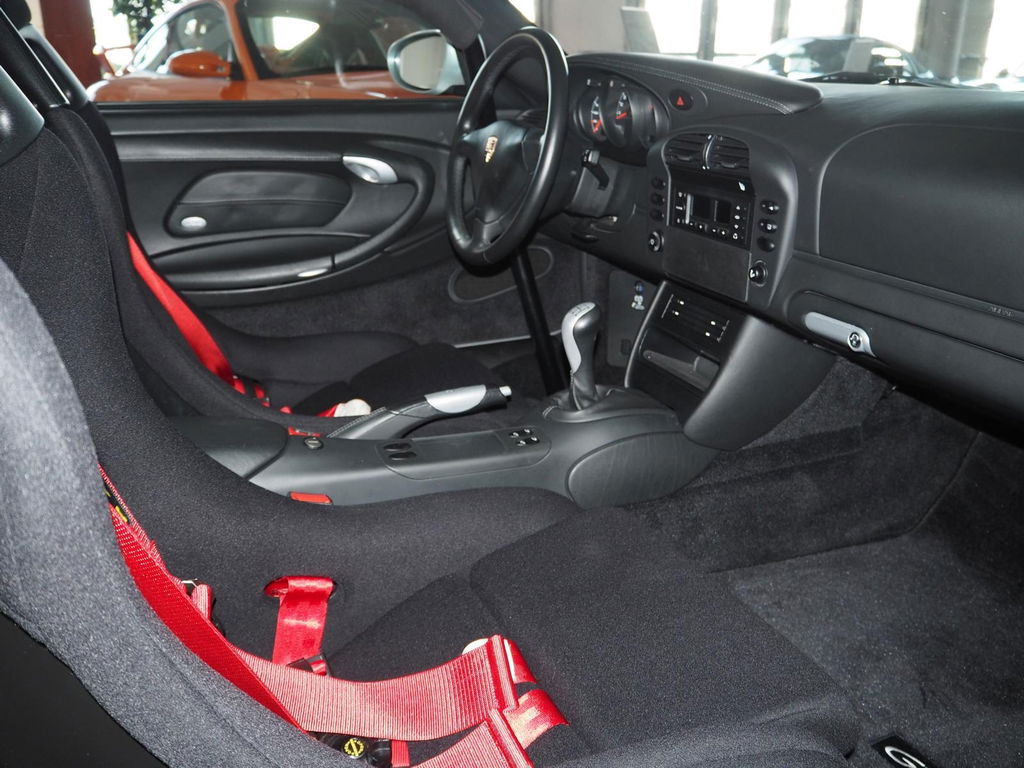 Porsche 996