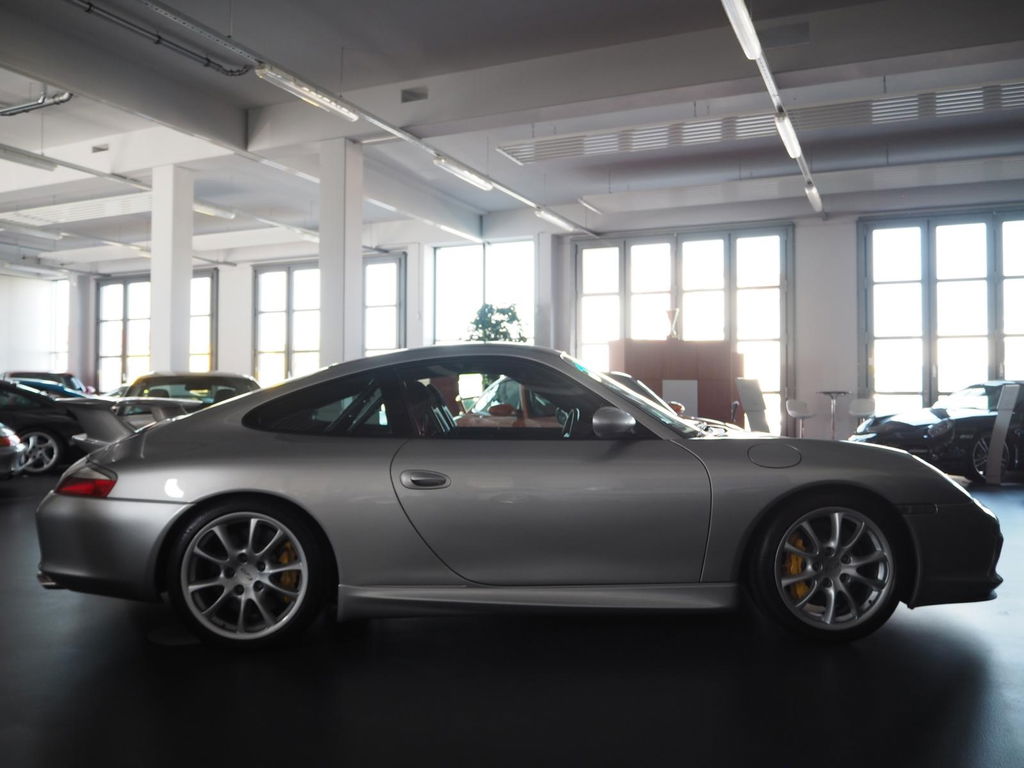 Porsche 996