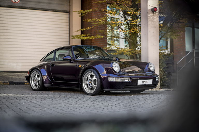 Porsche 911 Carrera 4 WTL