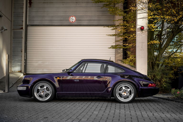 Porsche 911 Carrera 4 WTL
