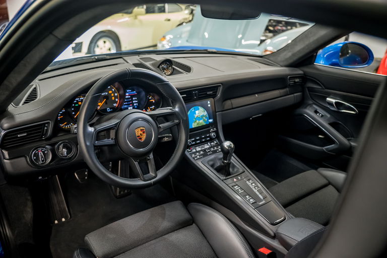 Porsche 991 GT3 Touring