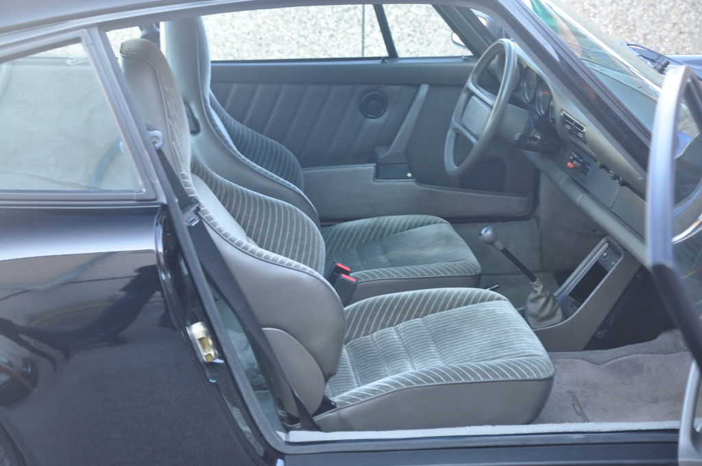 Porsche 911 Carrera 3.2 Clubsport