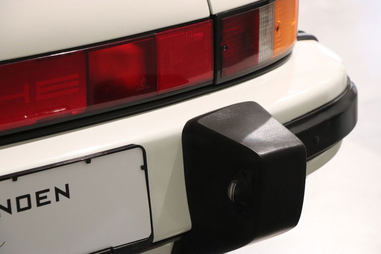 Porsche 911 Carrera 3.2 Speedster