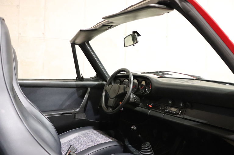 Porsche 911 Carrera 2,7