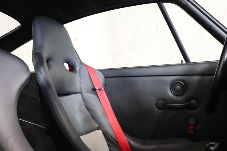 Porsche 964 Carrera RS