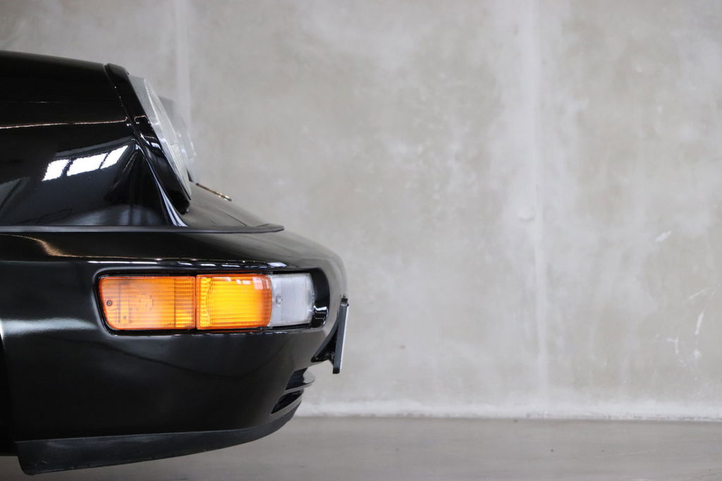 Porsche 964 Carrera RS