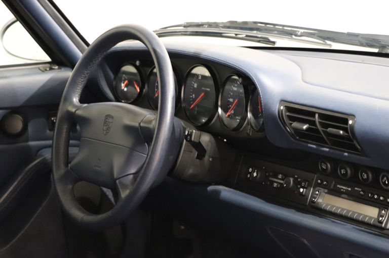 Porsche 993 Carrera 4S