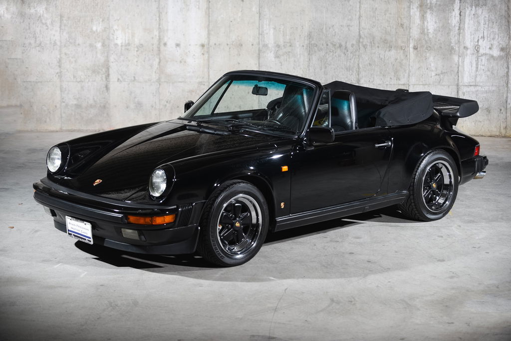 Porsche 911 Carrera 3.2