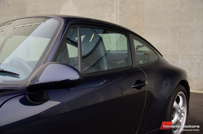 Porsche 993 Carrera 4