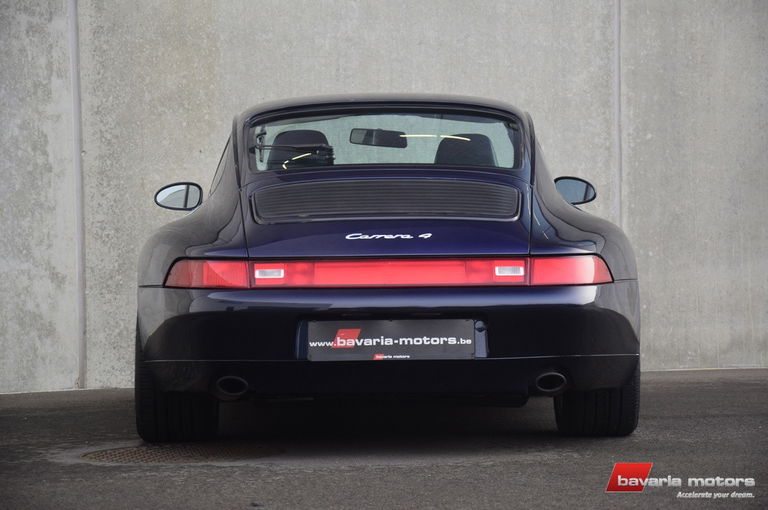 Porsche 993 Carrera 4