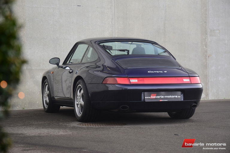 Porsche 993 Carrera 4