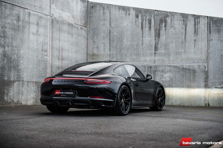 Porsche 991.2 Carrera 4S