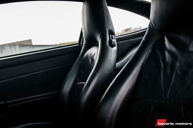 Porsche 993 Carrera 4S