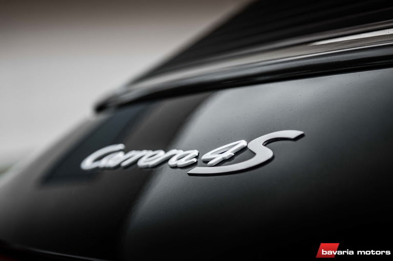 Porsche 993 Carrera 4S