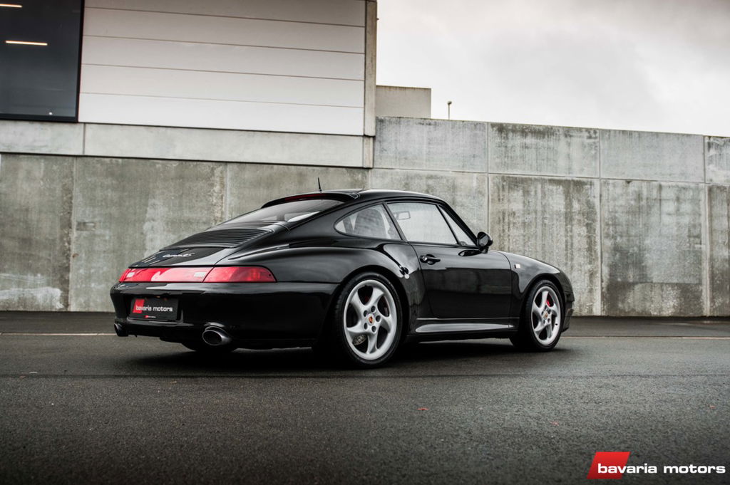 Porsche 993 Carrera 4S