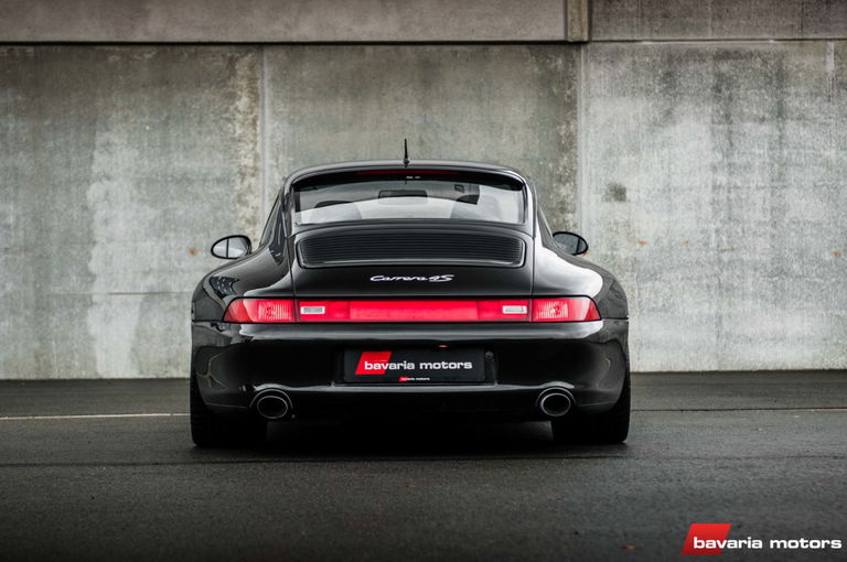 Porsche 993 Carrera 4S