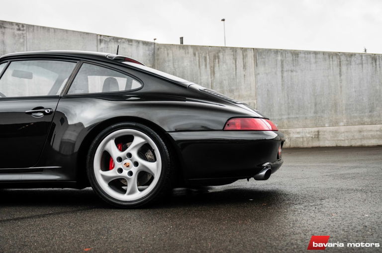 Porsche 993 Carrera 4S