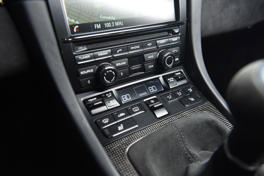 Porsche 991 Carrera GTS