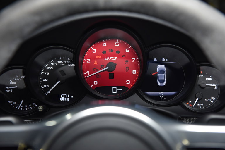 Porsche 991 Carrera GTS