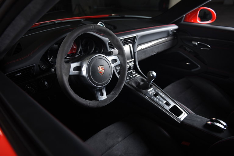 Porsche 991 Carrera GTS