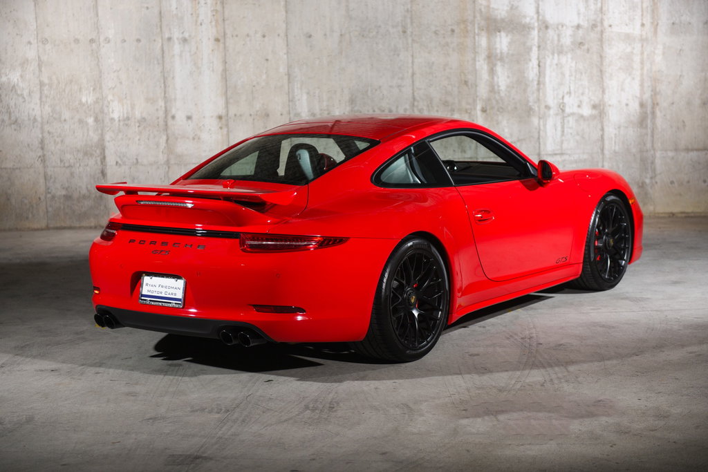 Porsche 991 Carrera GTS
