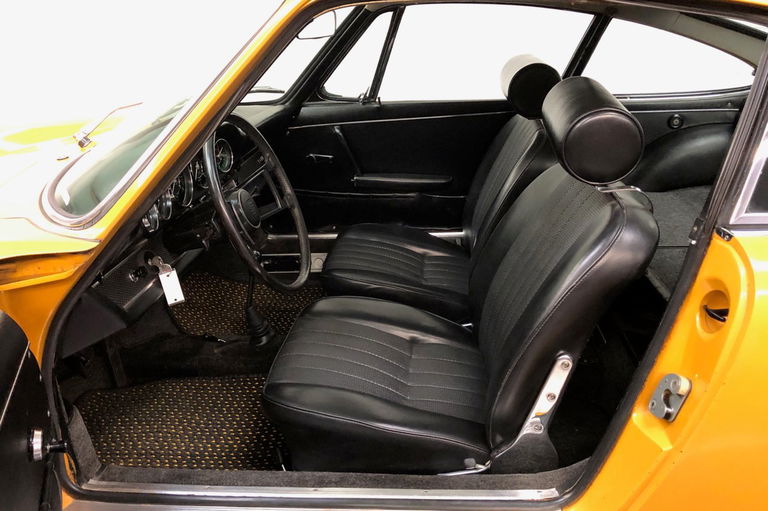 Porsche 911 S (F-Modell)