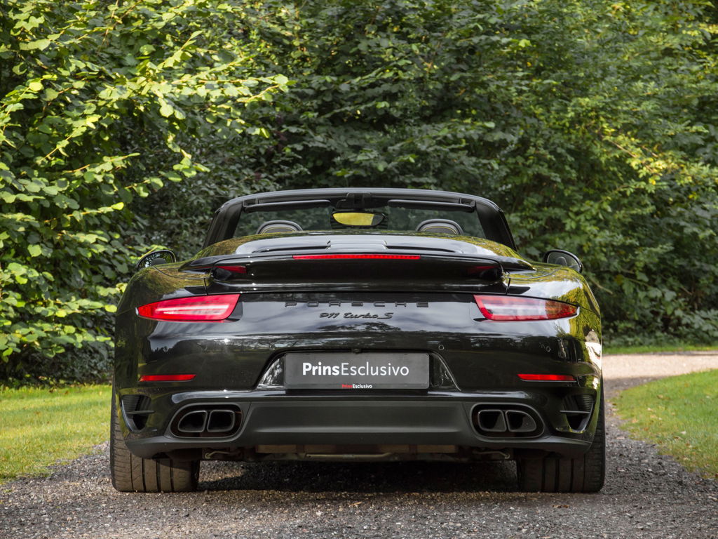 Porsche 911 Turbo S