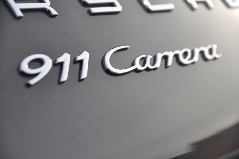 Porsche 911 Carrera