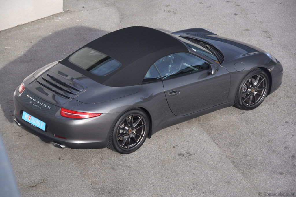 Porsche 911 Carrera