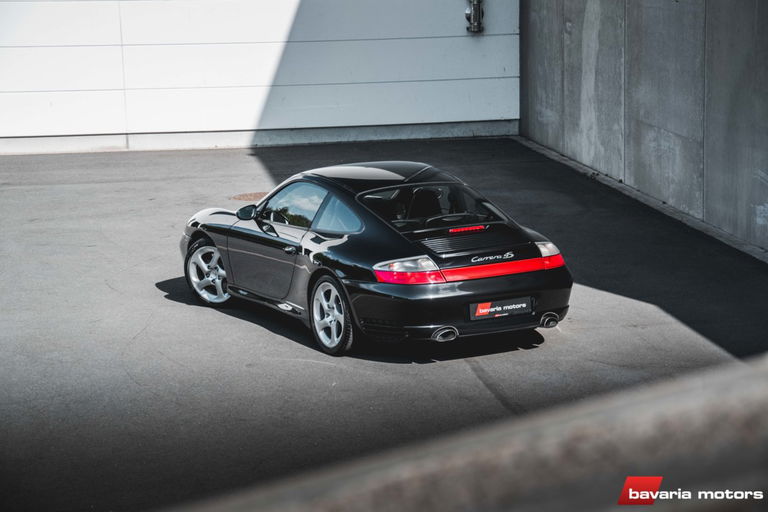 Porsche 996 Carrera 4S