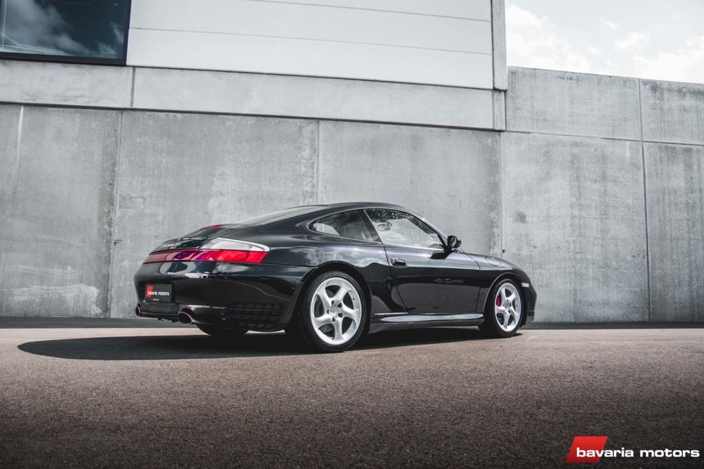 Porsche 996 Carrera 4S